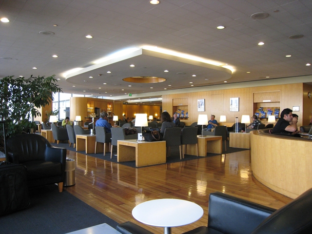 How to Get Access to United Club Airport Lounges