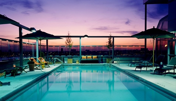 The Best New York Hotels With Pools Sunset From The Rooftop Pool Hotel Gansevoort New York