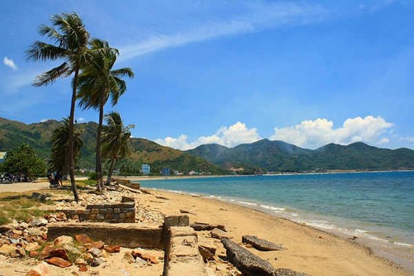 Beaches Diving And Hot Springs In Nha Trang Vietnam Beautiful Beach Nha Trang Vietnam