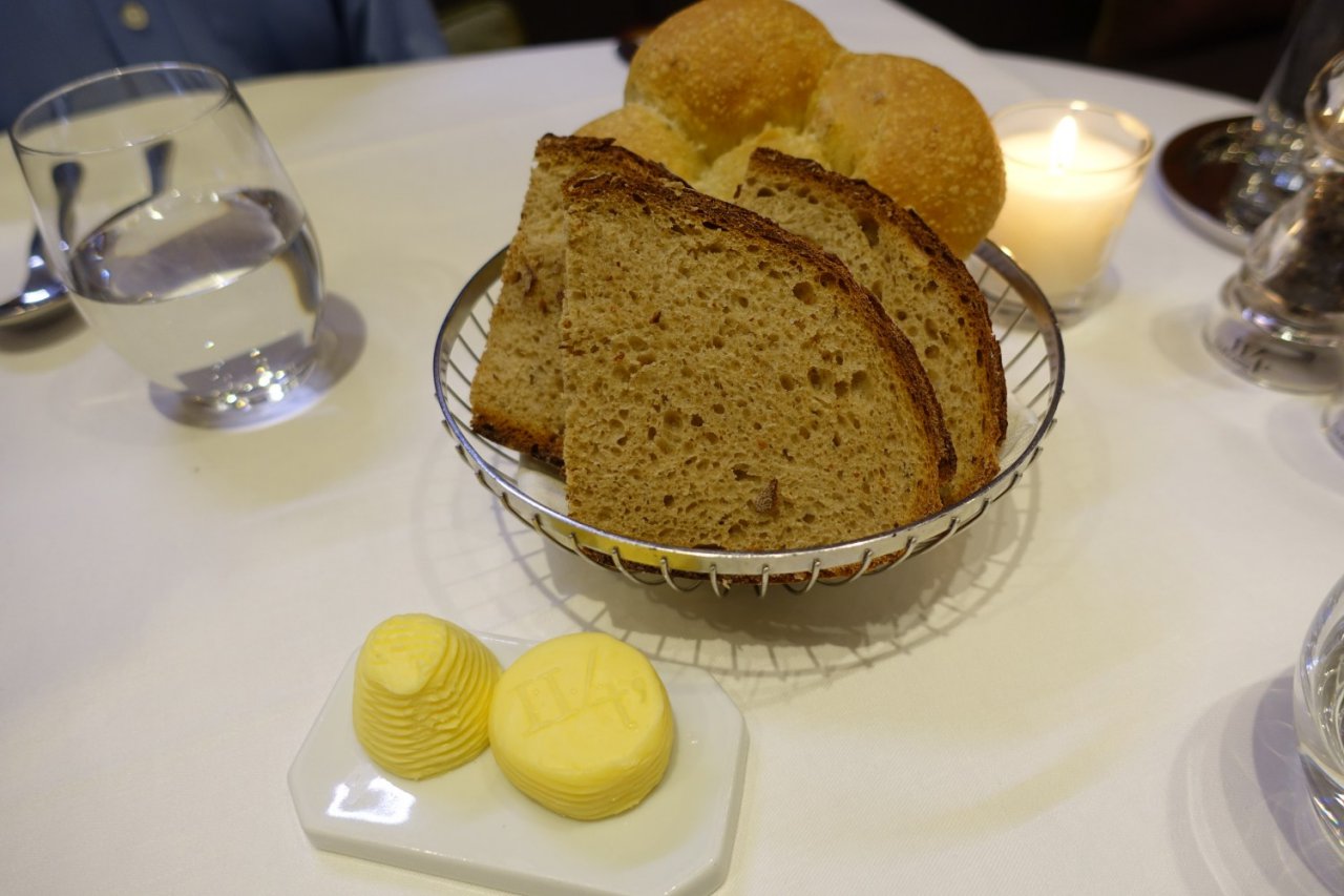 Bread, 114 Faubourg