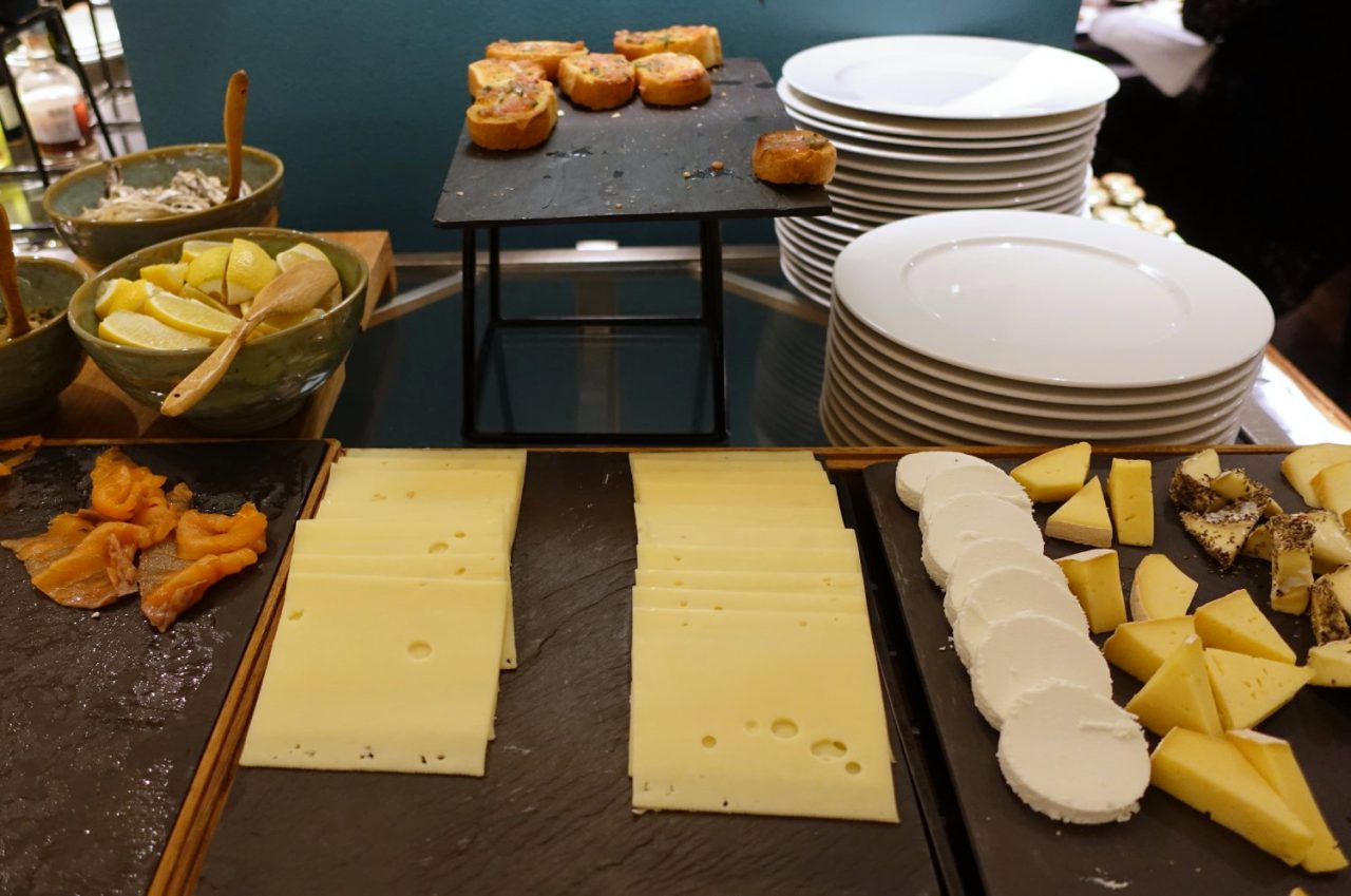 Cheeses, Hotel Amigo Brussels Review