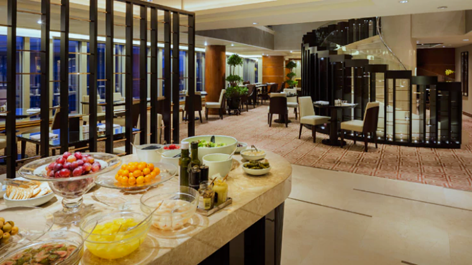 Grand Hyatt Beijing Grand Club Lounge