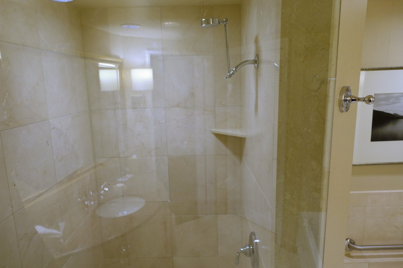 Review Fairmont Vancouver Airport Hotel