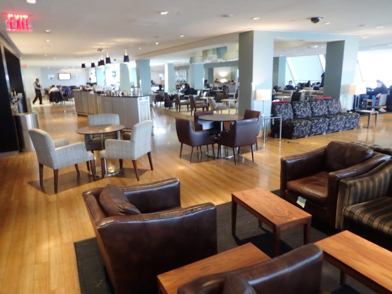 Review British Airways Galleries Lounge JFK Terminal 7