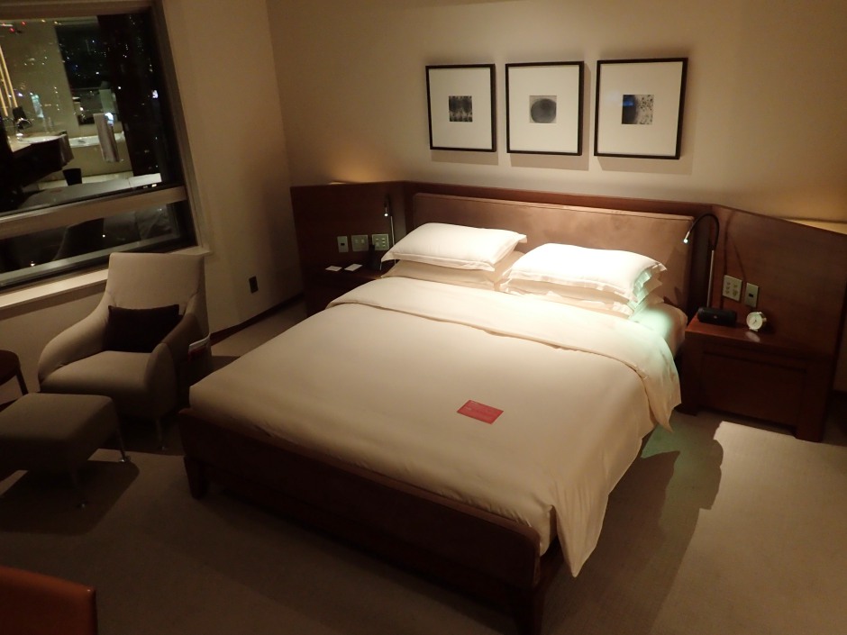 Review-Grand Hyatt Tokyo-Bed too firm