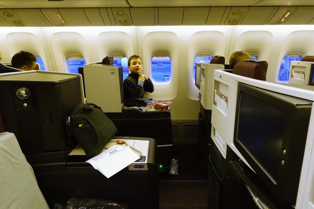 Review-JAL Business Class 767-300ER Cabin