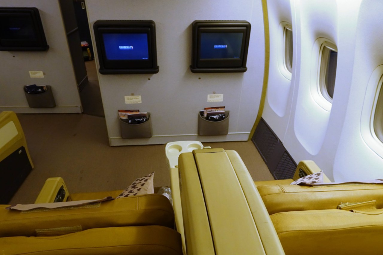 Review-Singapore Airlines Business Class 777-200-Seats 12H and 12K