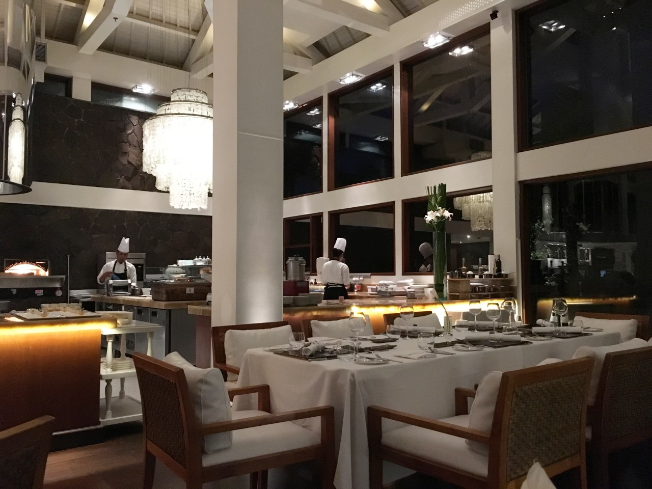 Kayuputi Restaurant-St Regis Bali Review