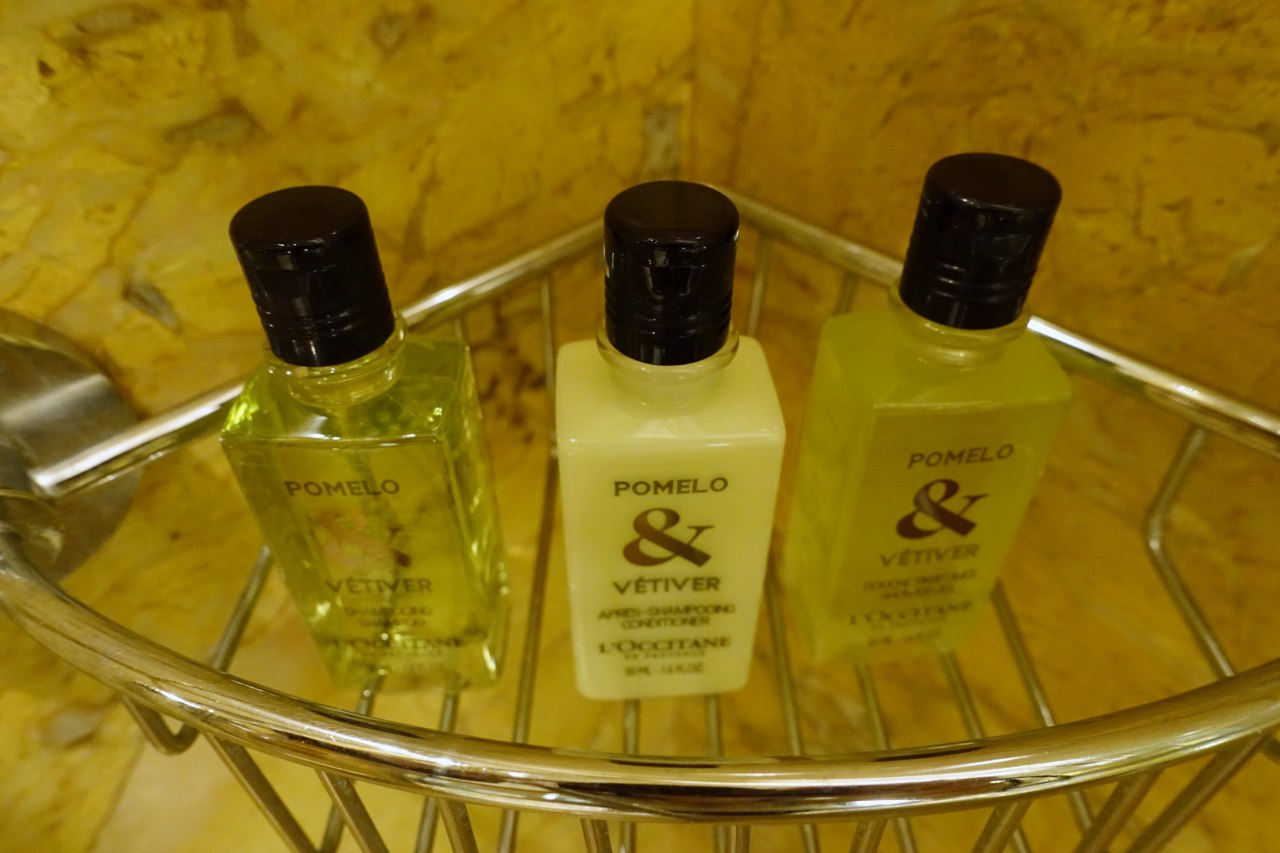 Review-Four Seasons Hong Kong-LOccitane Bath Products