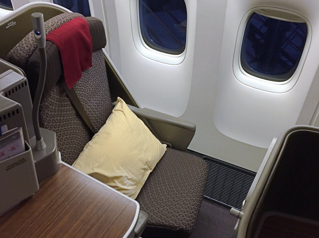 Review-Garuda Business Class-777-300ER