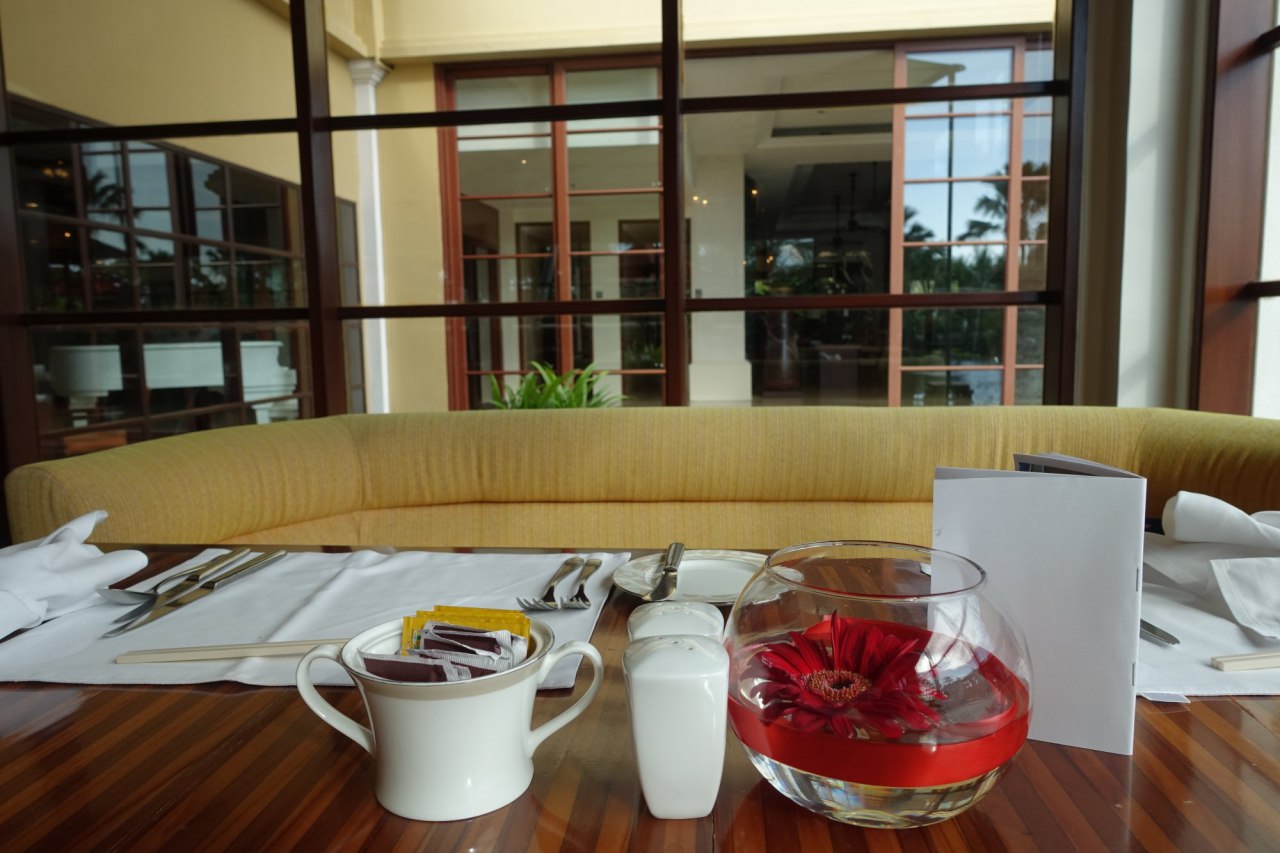 Review-St Regis Bali-Boneka Restaurant