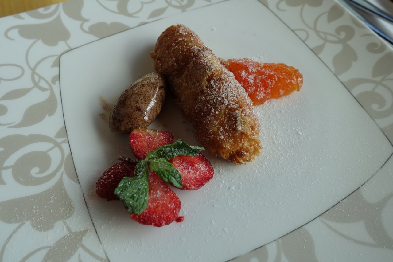 Review-St Regis Bali-Breakfast-Croissant French Toast