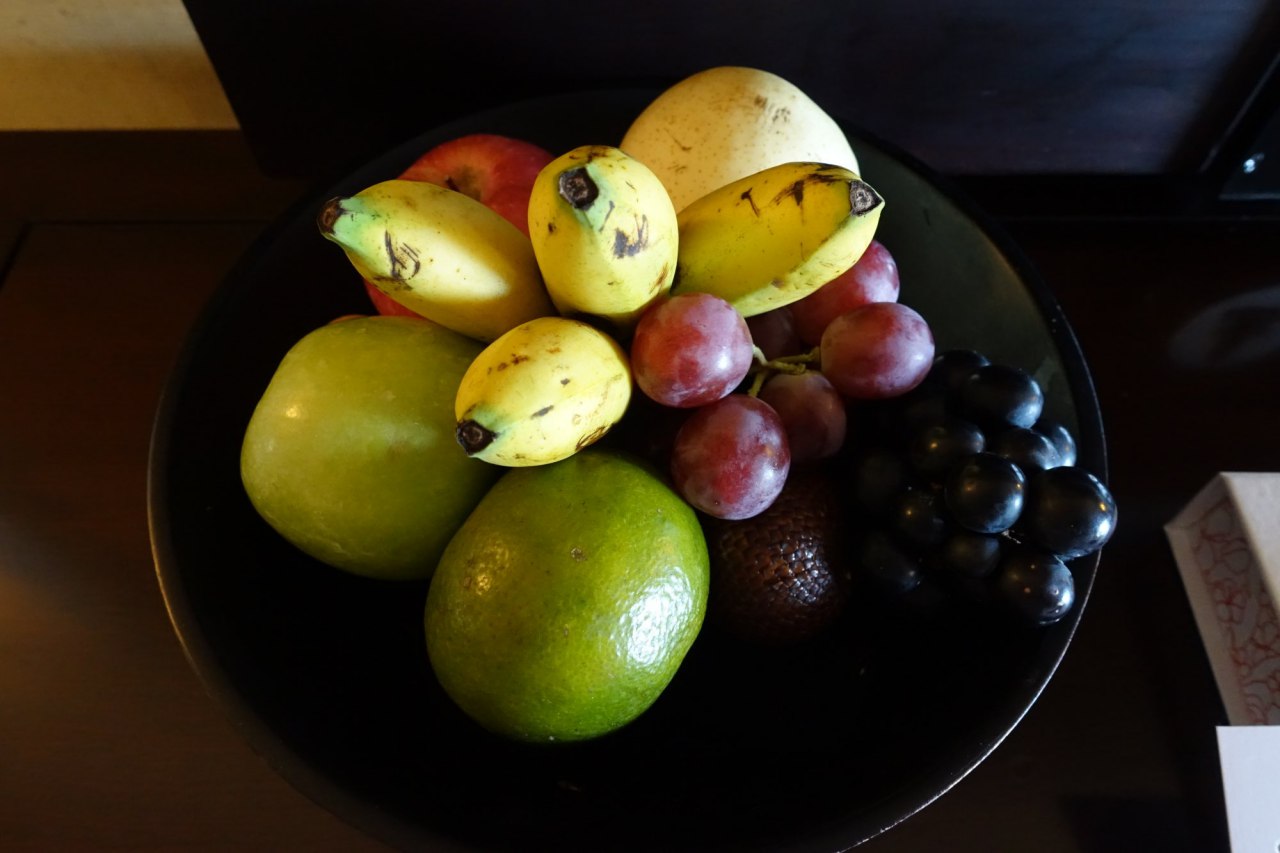 Review-St Regis Bali-Fruit Welcome Amenity