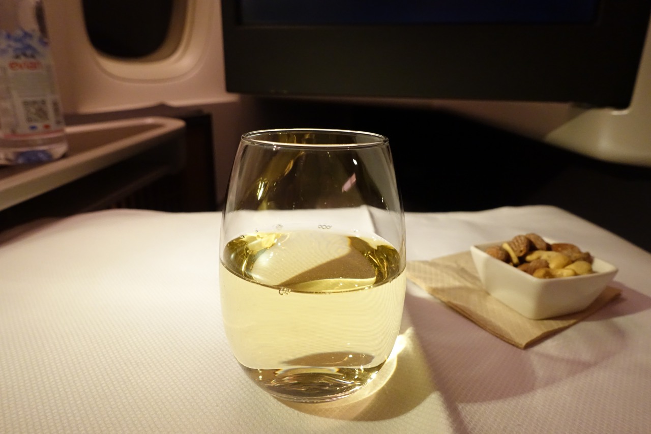 Cathay Business Class Review-Albarino White Wine with Mixed Nuts