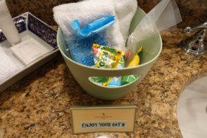 Luxury Hotel Welcome Amenities: First Impressions Count