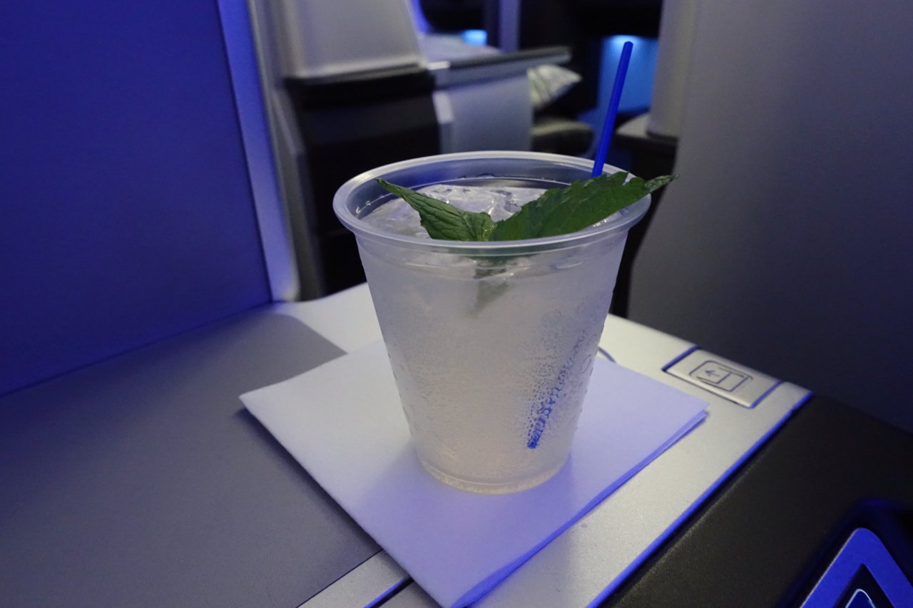 JetBlue Mint Review-Welcome Drink-RefreshMint