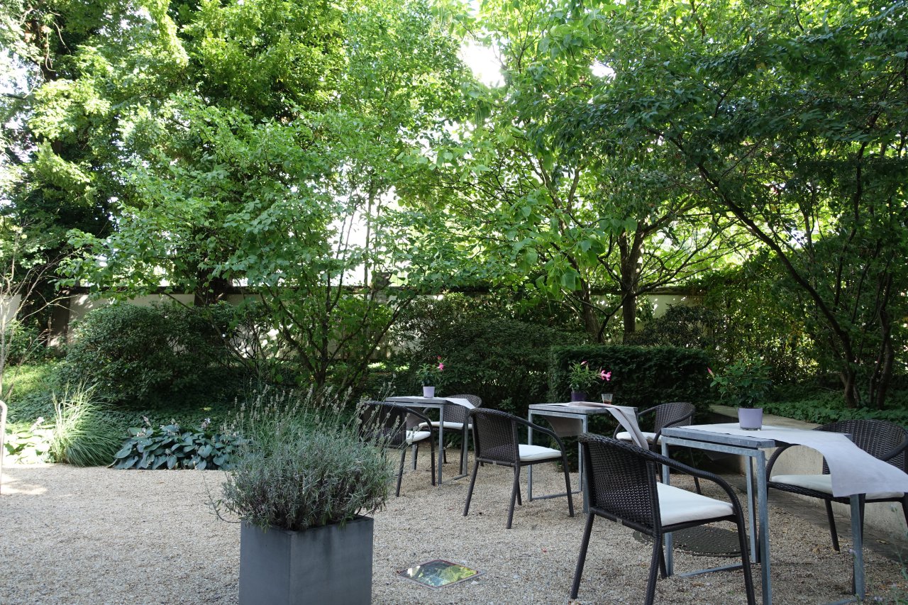 Hotel Villa Kennedy Frankfurt Review-Villa Spa Garden