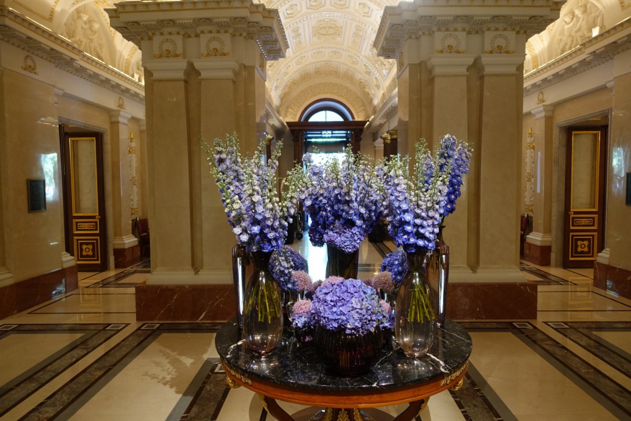 Review-Four Seasons St Petersburg Russia Lobby Flowers