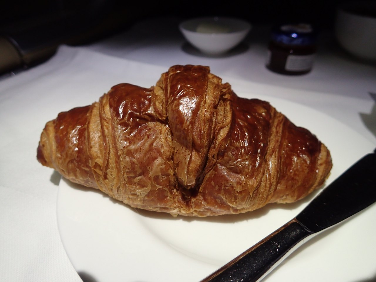Lufthansa First Class Breakfast-Croissant