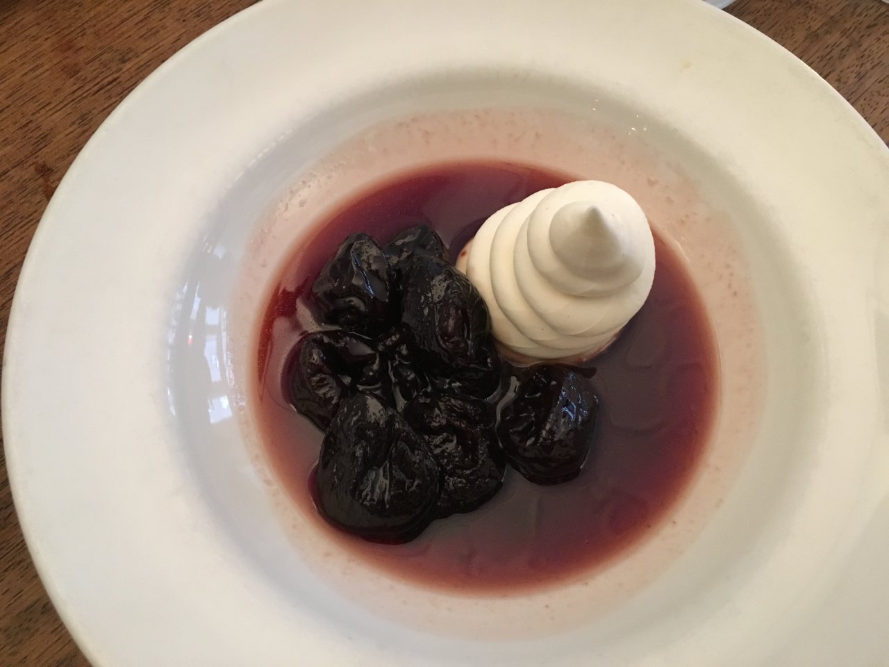 Etto Review-Red Wine Prunes and Mascarpone