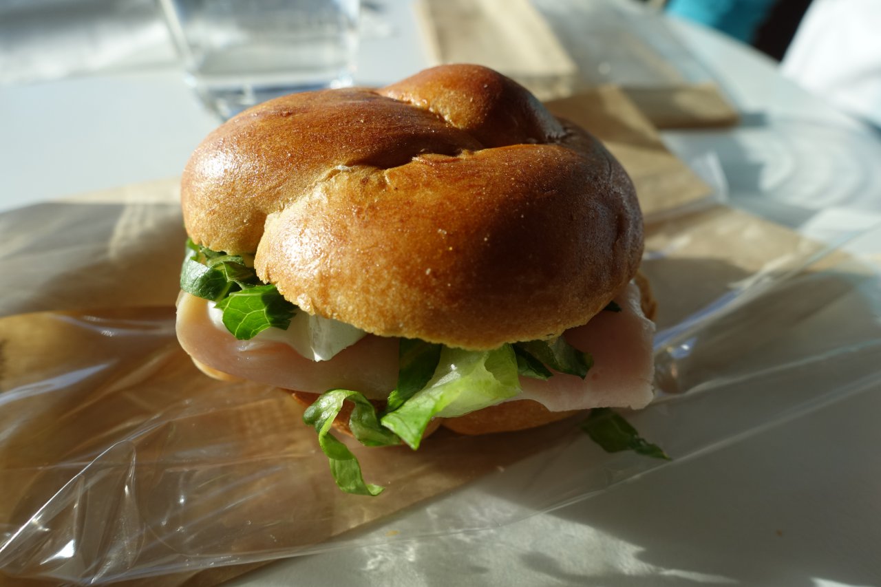 Review-Air France Lounge Chicago Food-Turkey and Brie Sandwich