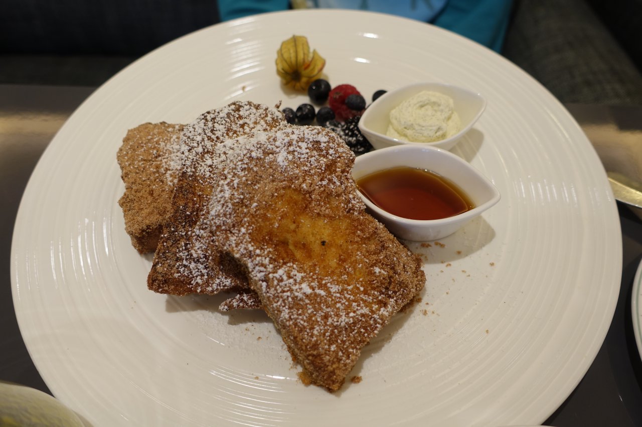 Review-Merrion Hotel Dublin-Breakfast-French Toast