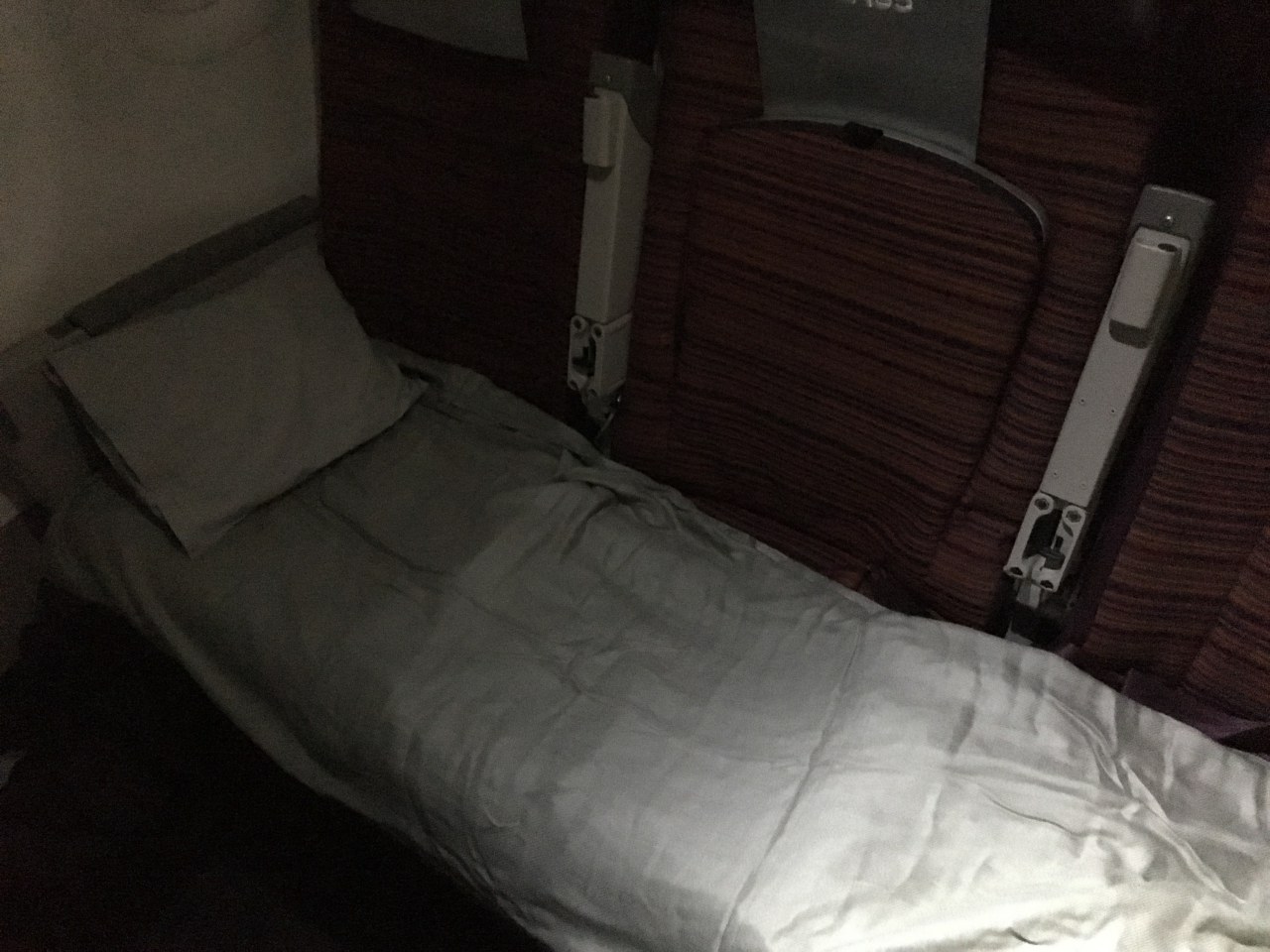 Thai Smile Plus Review-Improvised Bed