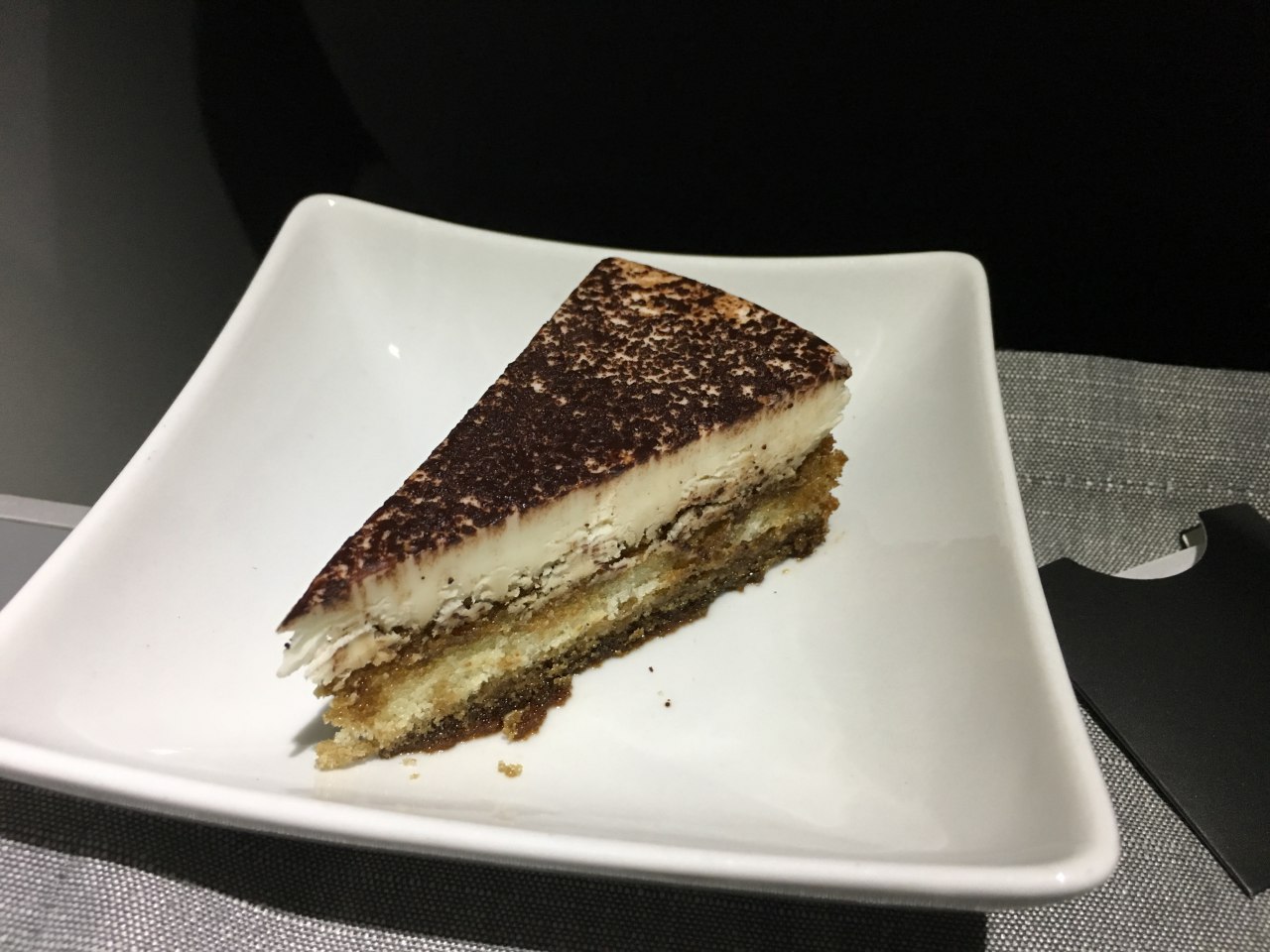 AA E175 First Class Review-Tiramisu Dessert