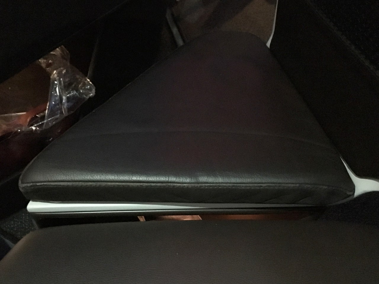 Hawaiian Airlines A330 First Class Review-Gap-Flat Bed Seat and Ottoman