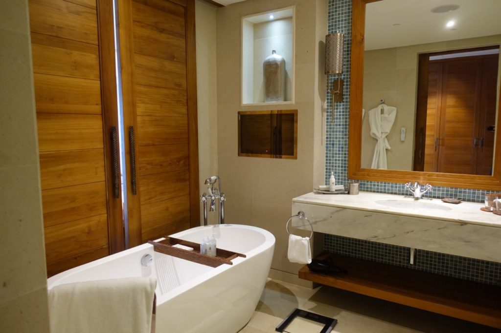 Park Hyatt Zanzibar Review - Park Deluxe Bathroom