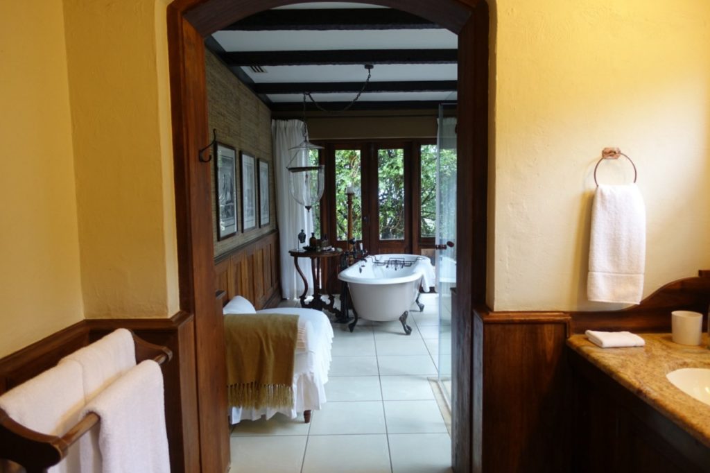 Singita Sasakwa Lodge Review-Bathroom