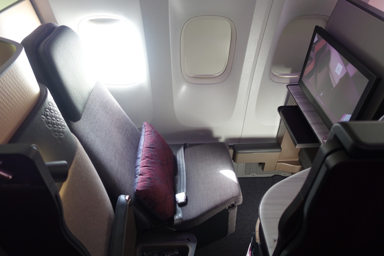 Qatar qsuite 777-300er