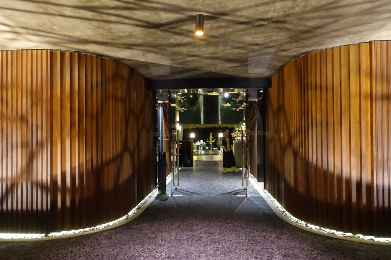Entrance to Aragu Signature Restaurant, Velaa Private Island
