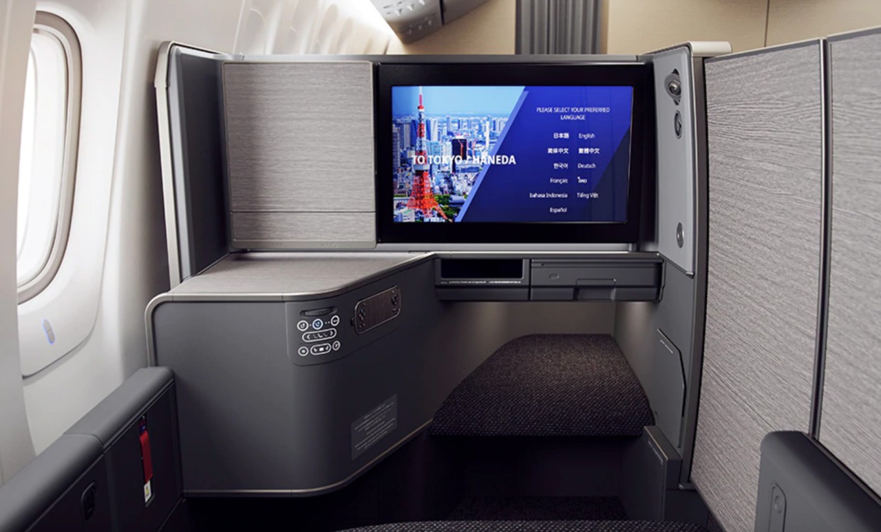 ANA New First Class and New Business Class, 777-300ER