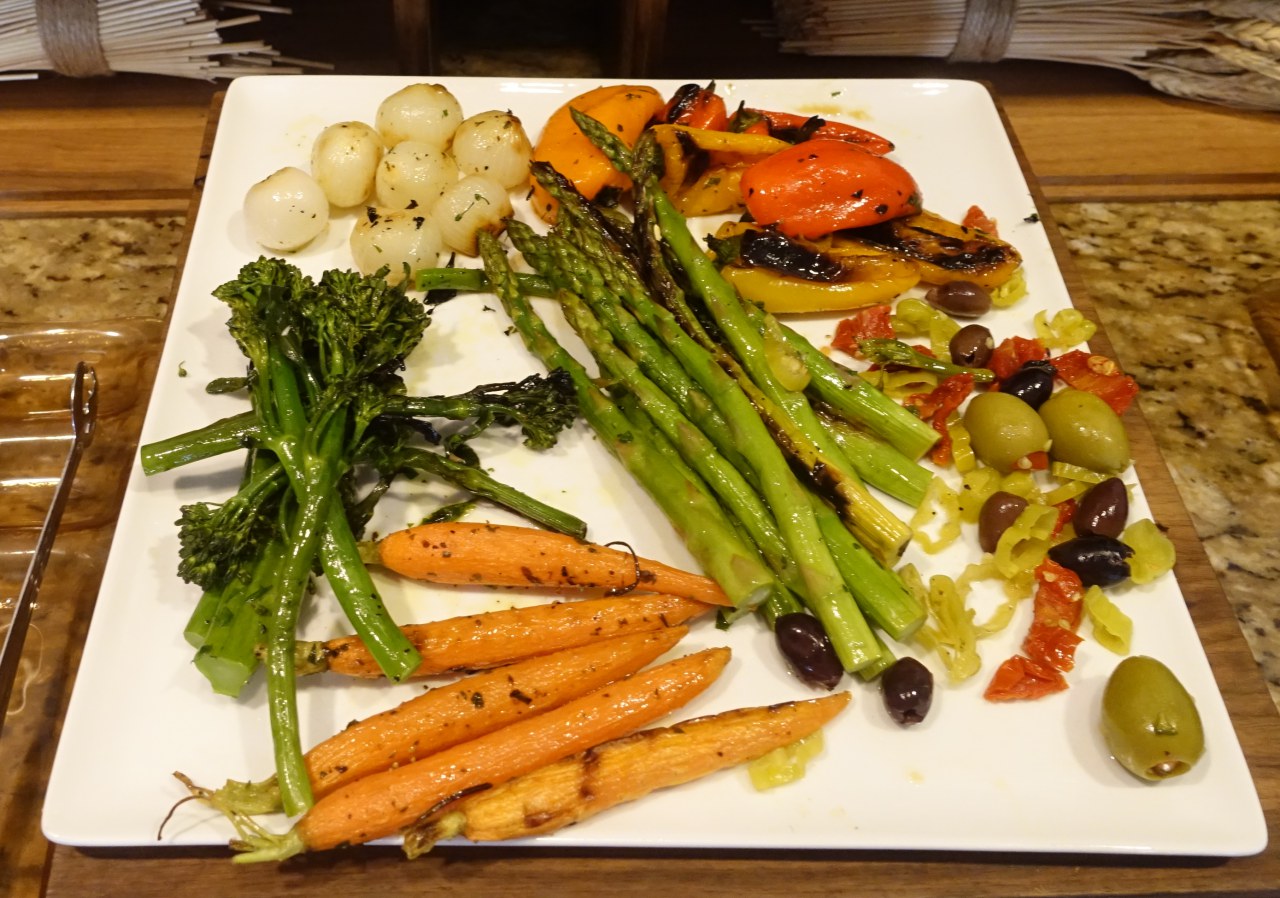 Vegetable Antipasti, Ritz-Carlton Club Lounge Review
