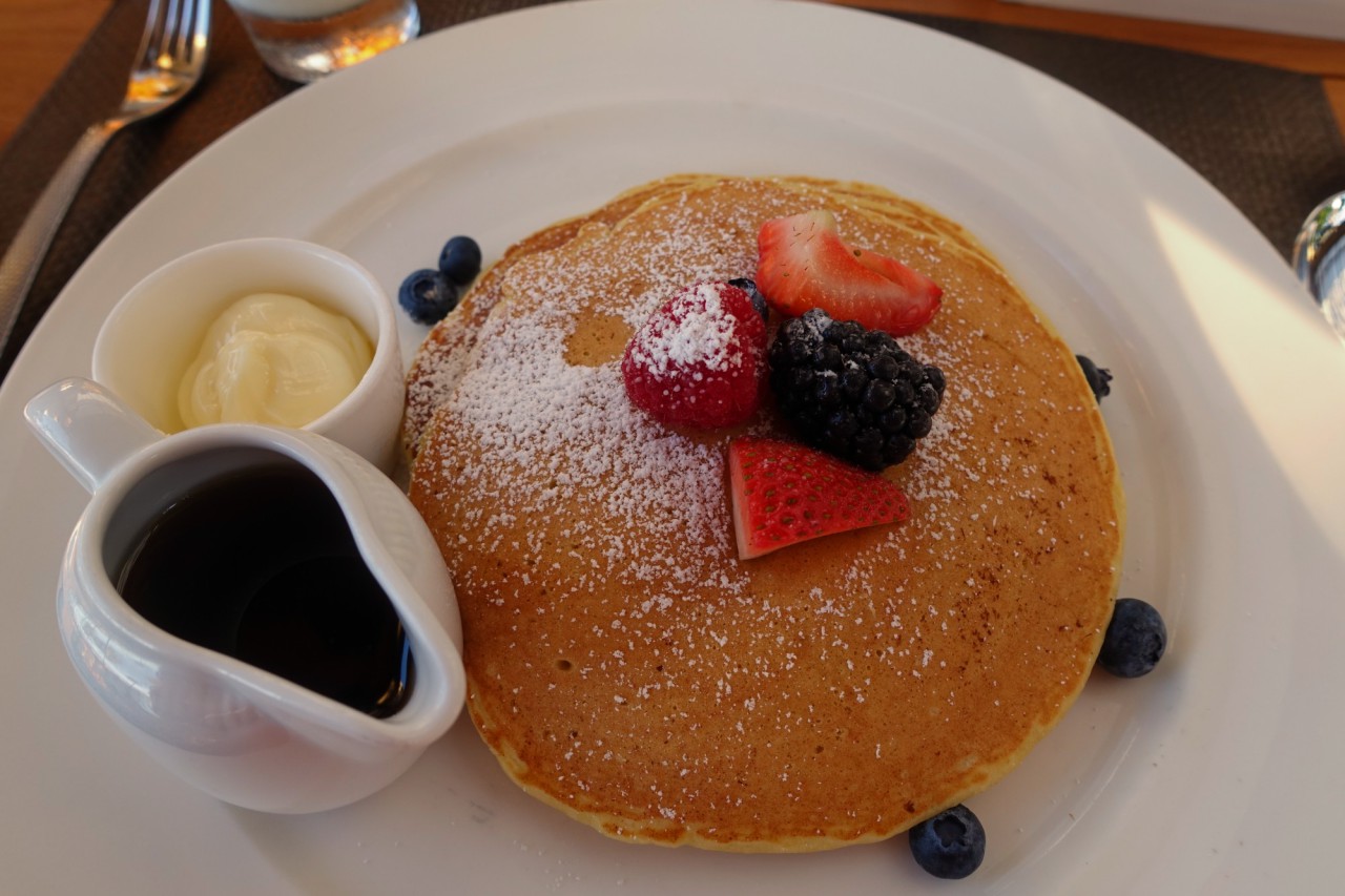 Buttermilk Pancakes, One Forty Lanai Review