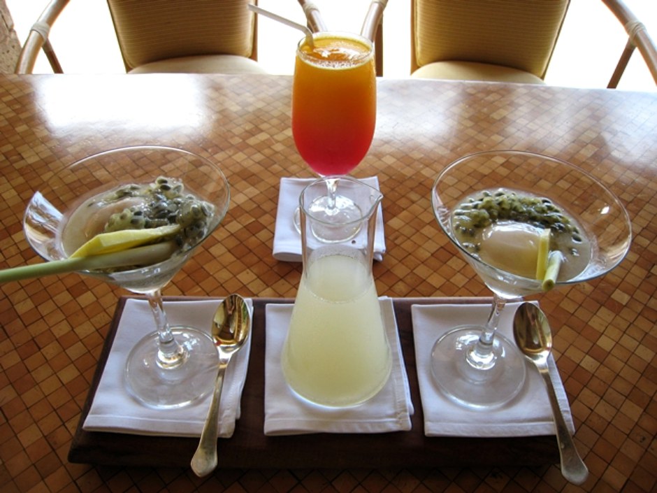 Welcome Drinks, Amankila