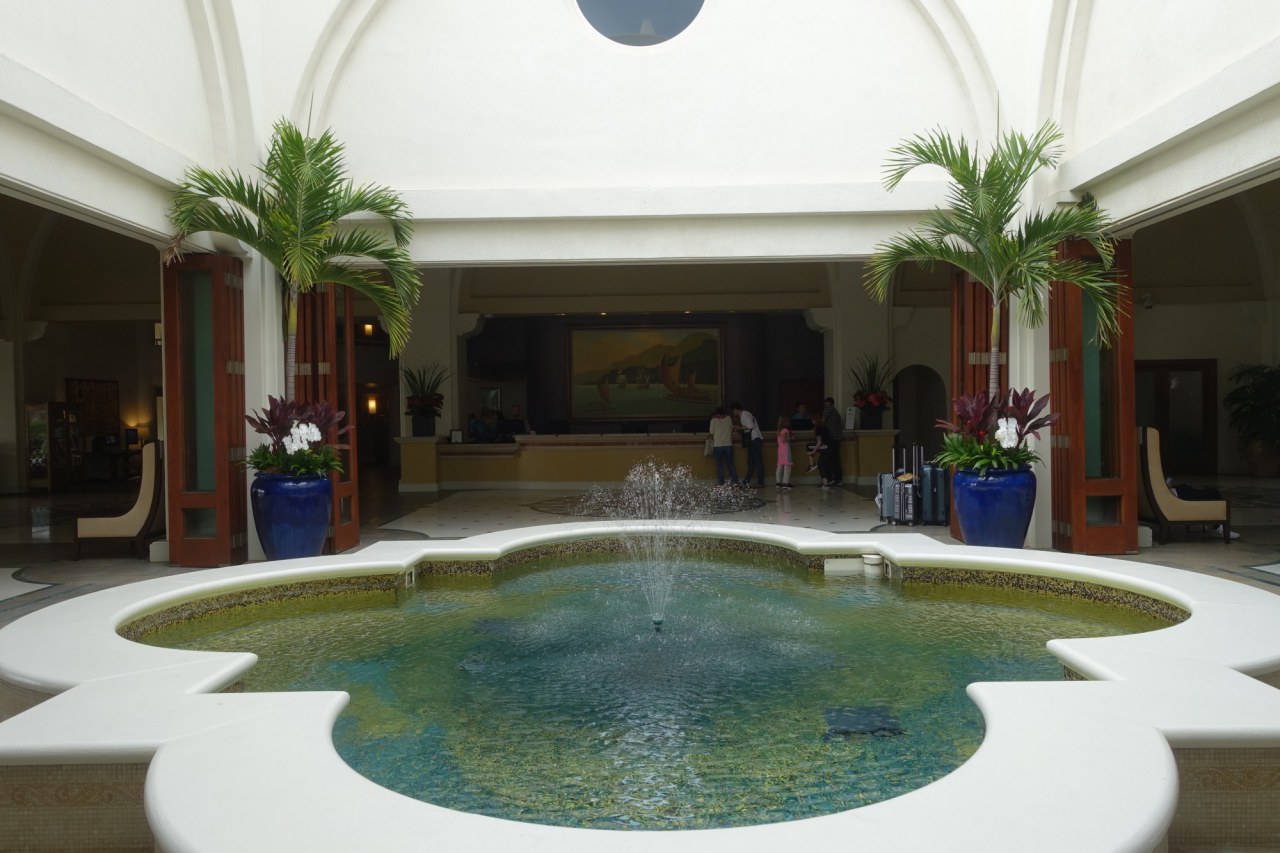 Fairmont Kea Lani Maui Review- Lobby Fountain