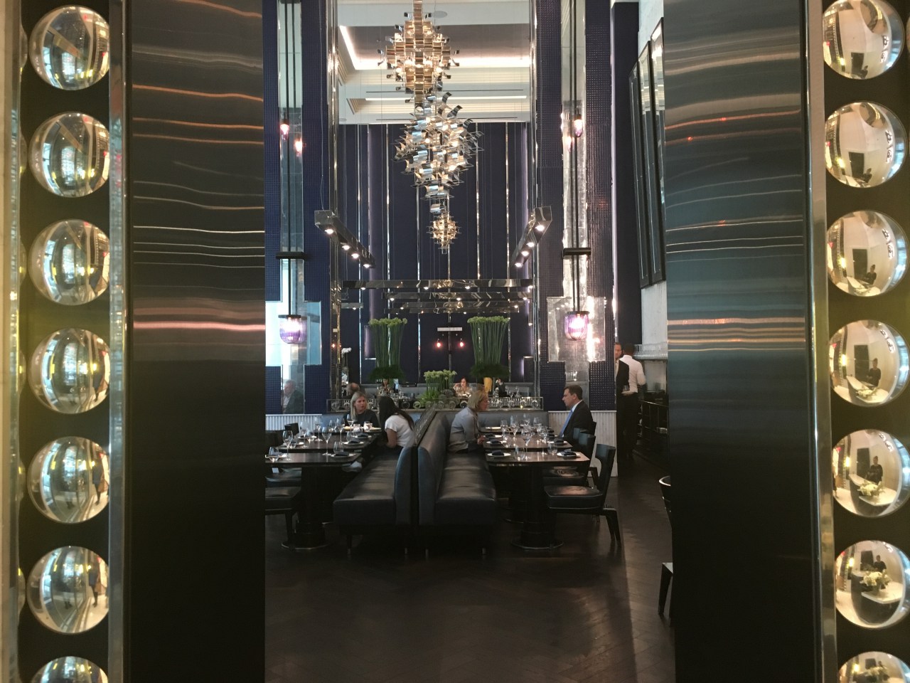 Hutong New York's Dining Room is in the Former Le Cirque Space in Bloomberg HQ