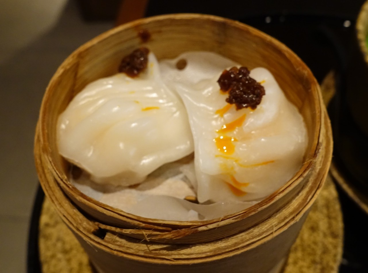 Har Gau Shrimp Dumplings, Cathay Pacific Vancouver Lounge Review