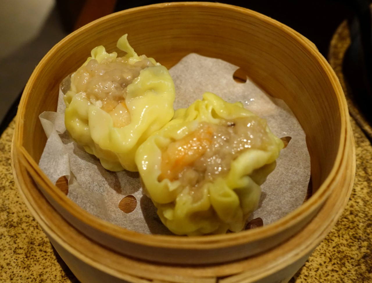 Shu Mai Dumplings, Cathay Pacific Vancouver Lounge Review