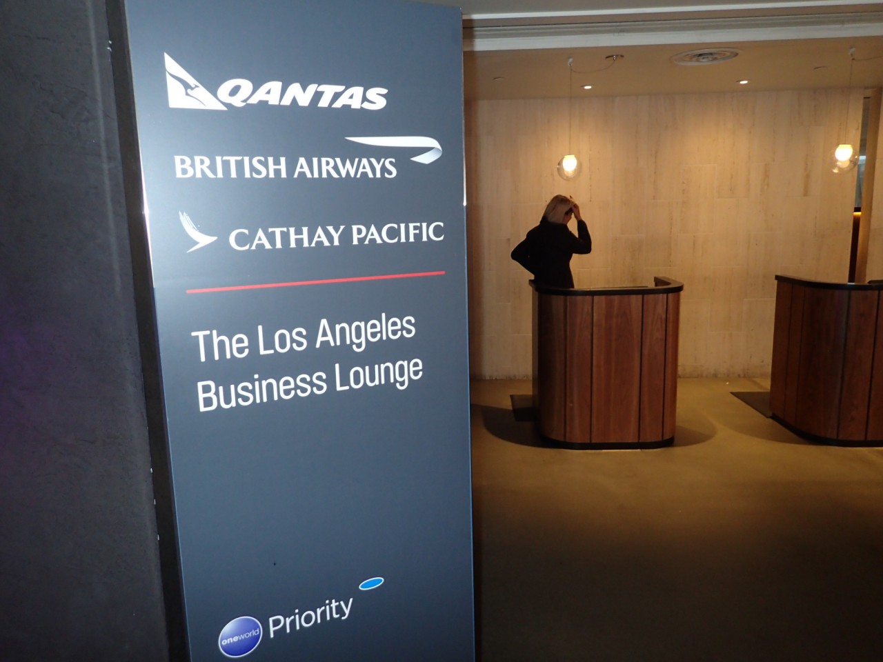 Oneworld Business Class Lounge LAX Entrance