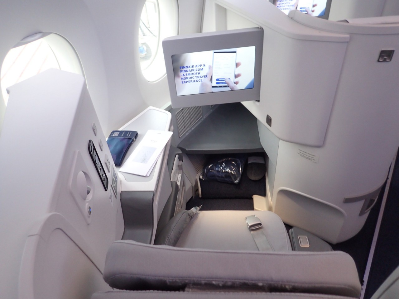 Finnair Business Class Seat Review, A350-900