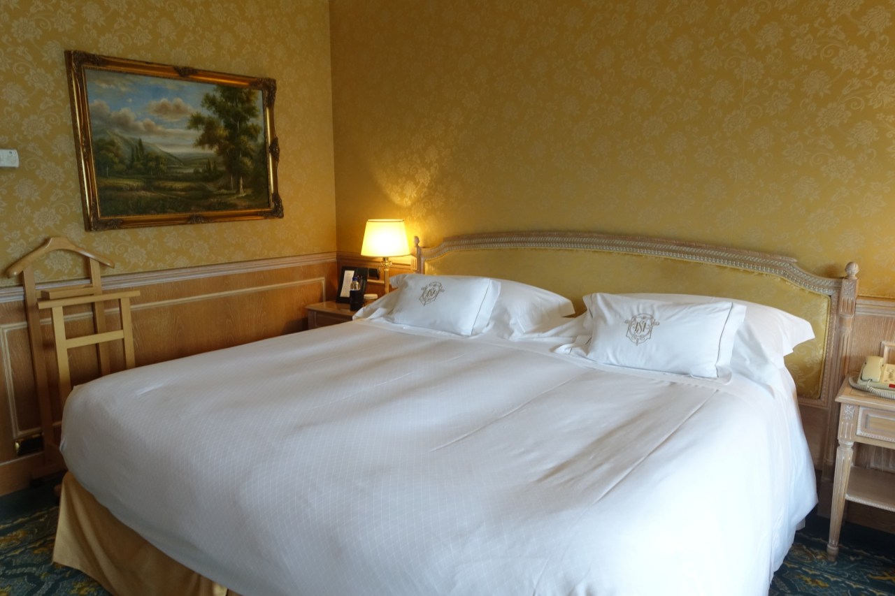 King Bed, Hotel Splendide Royal Lugano Review