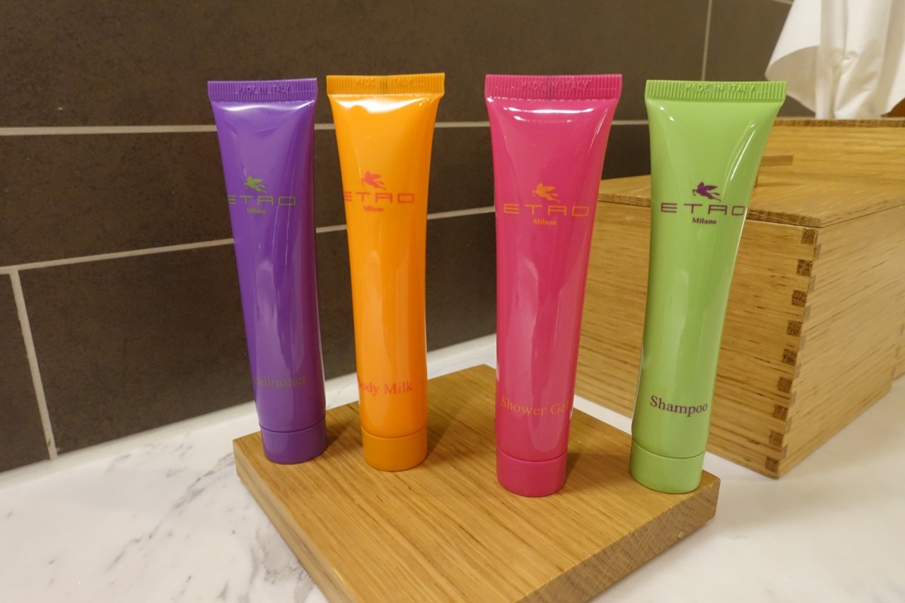 Etro Bath Products, Lufthansa First Class Terminal, FRA Review