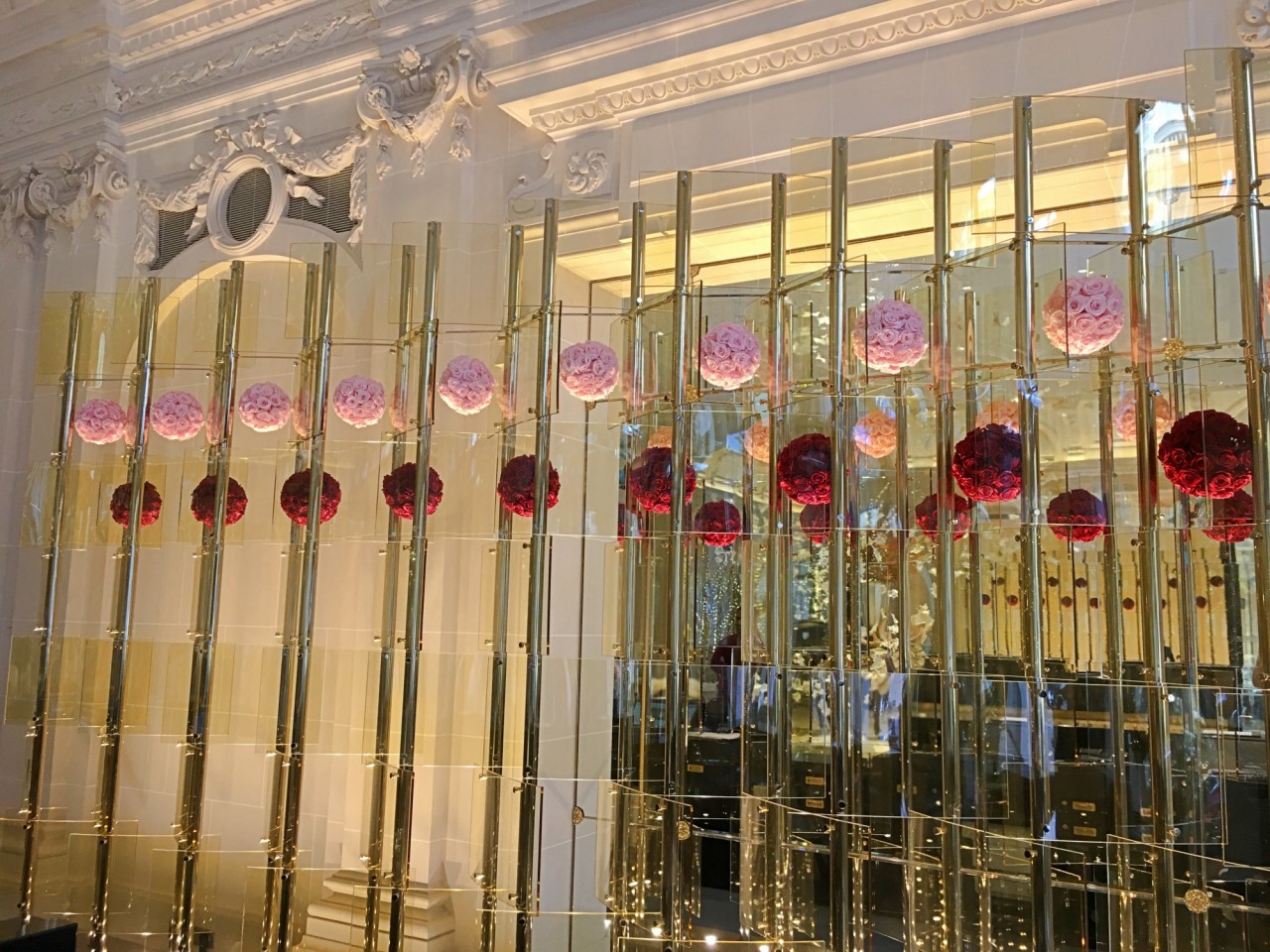 The Peninsula Paris Review: Rose Bouquets Behind Front Desk Reception