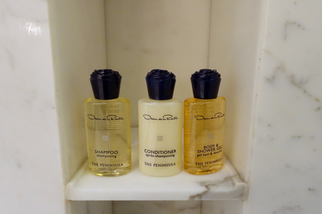 Oscar de la Renta Bath Products, The Peninsula Paris Review