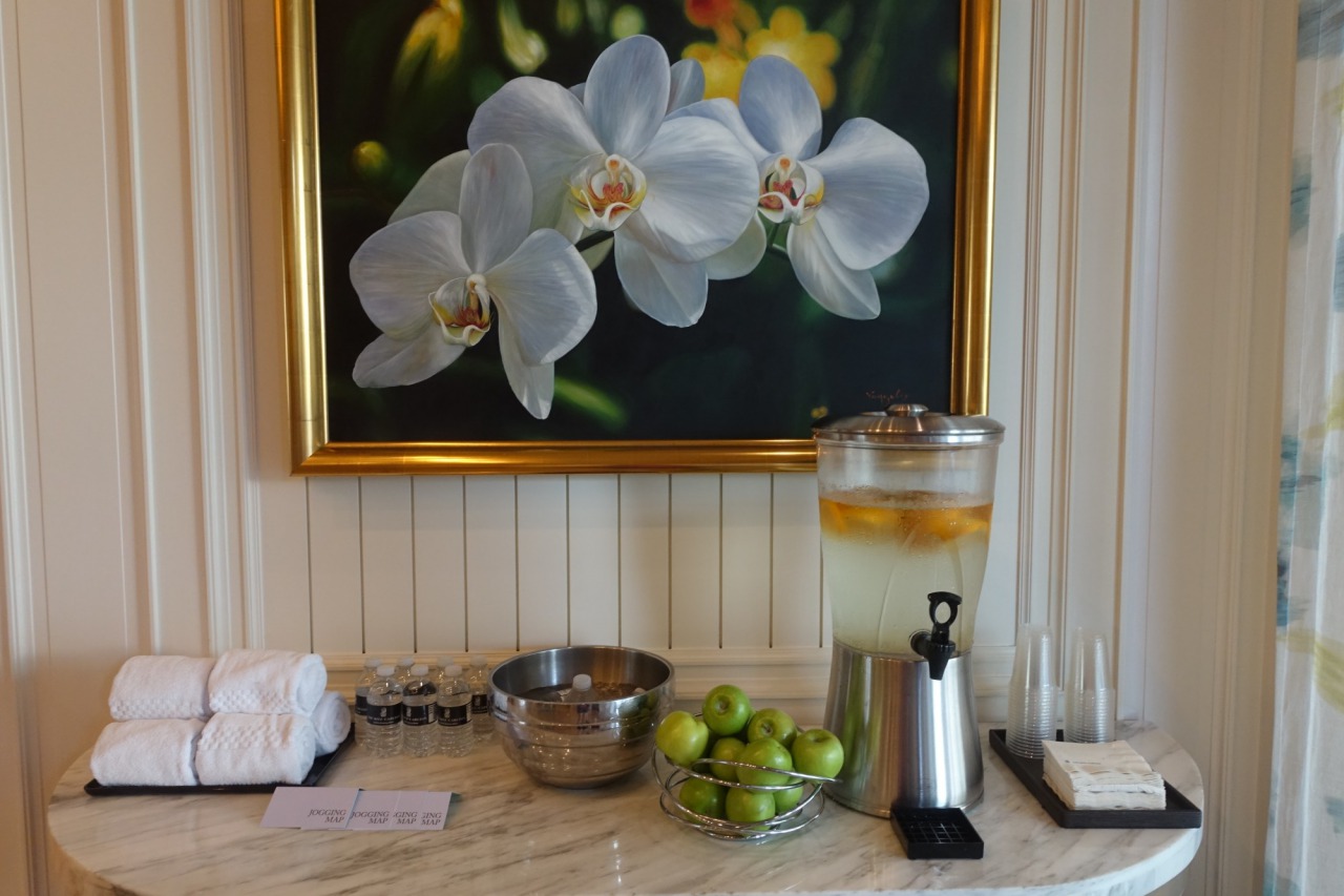 Apples and Infused Water, The Ritz-Carlton Grand Cayman