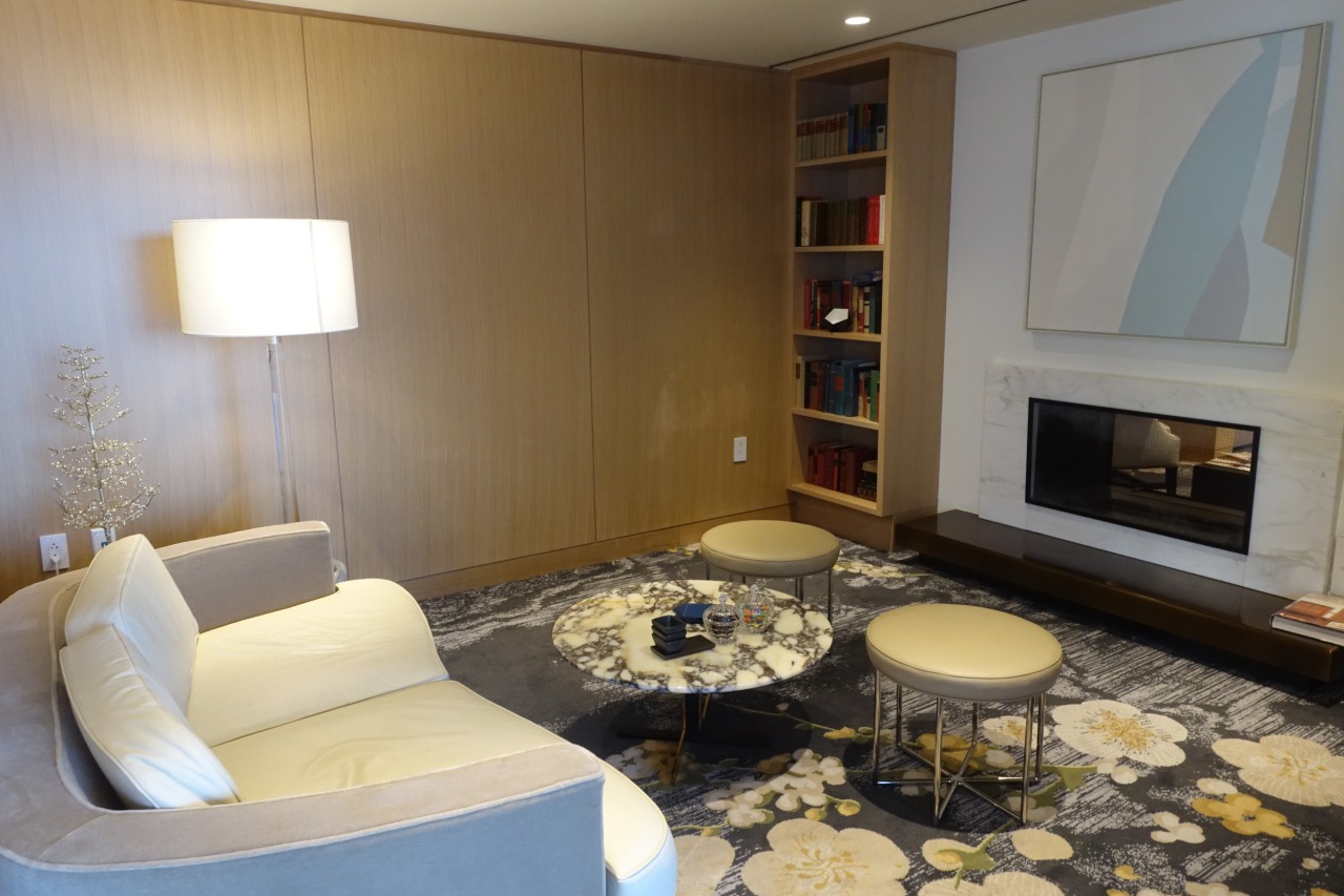 Seating Area, Sakura Club Lounge, Conrad Washington DC