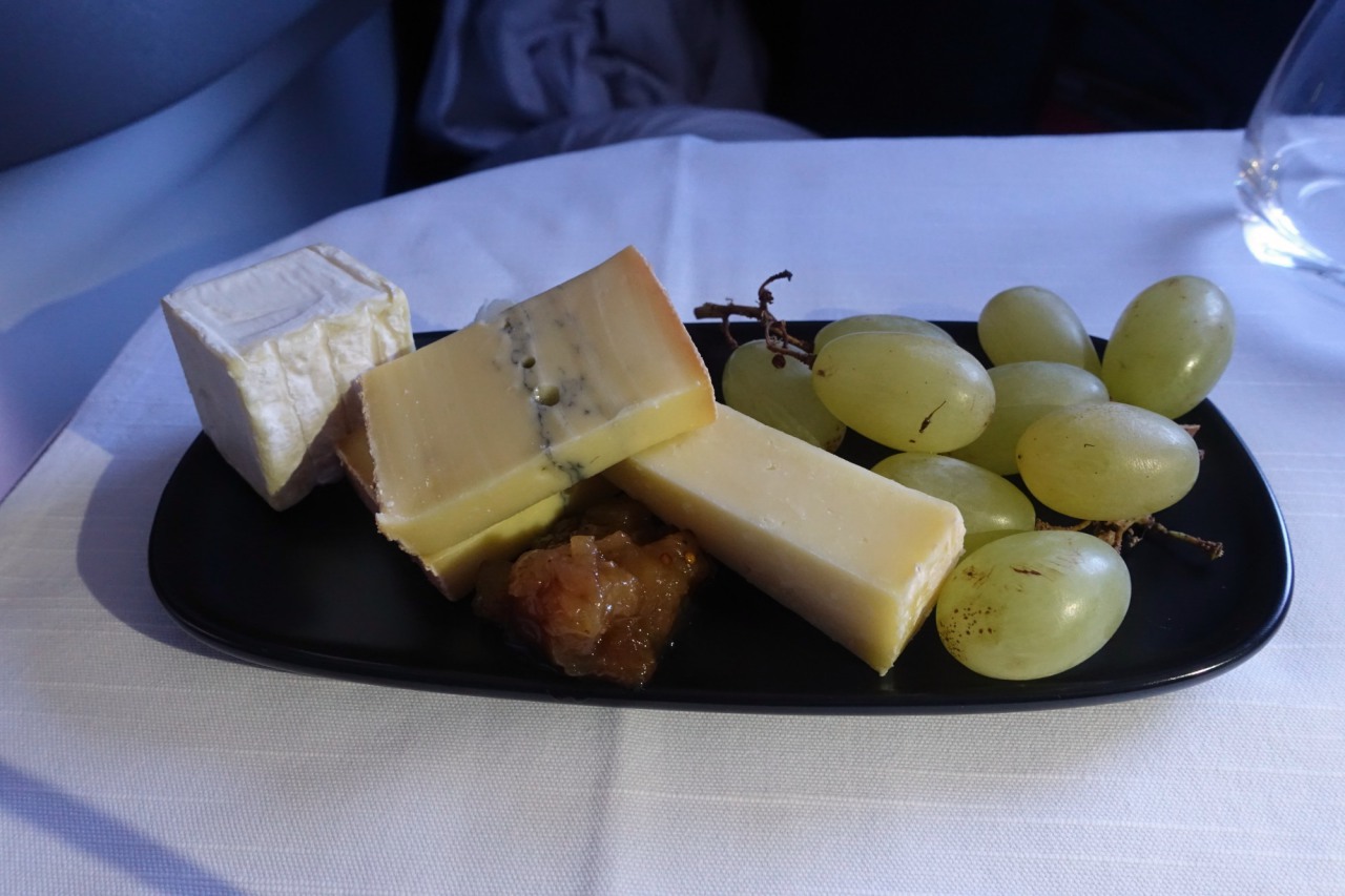 Cheese Plate, Delta One A330 Review